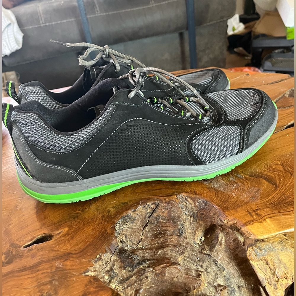 CLARKS OUTDOOR MENS ROCK CLIMBING SHOES Size 13